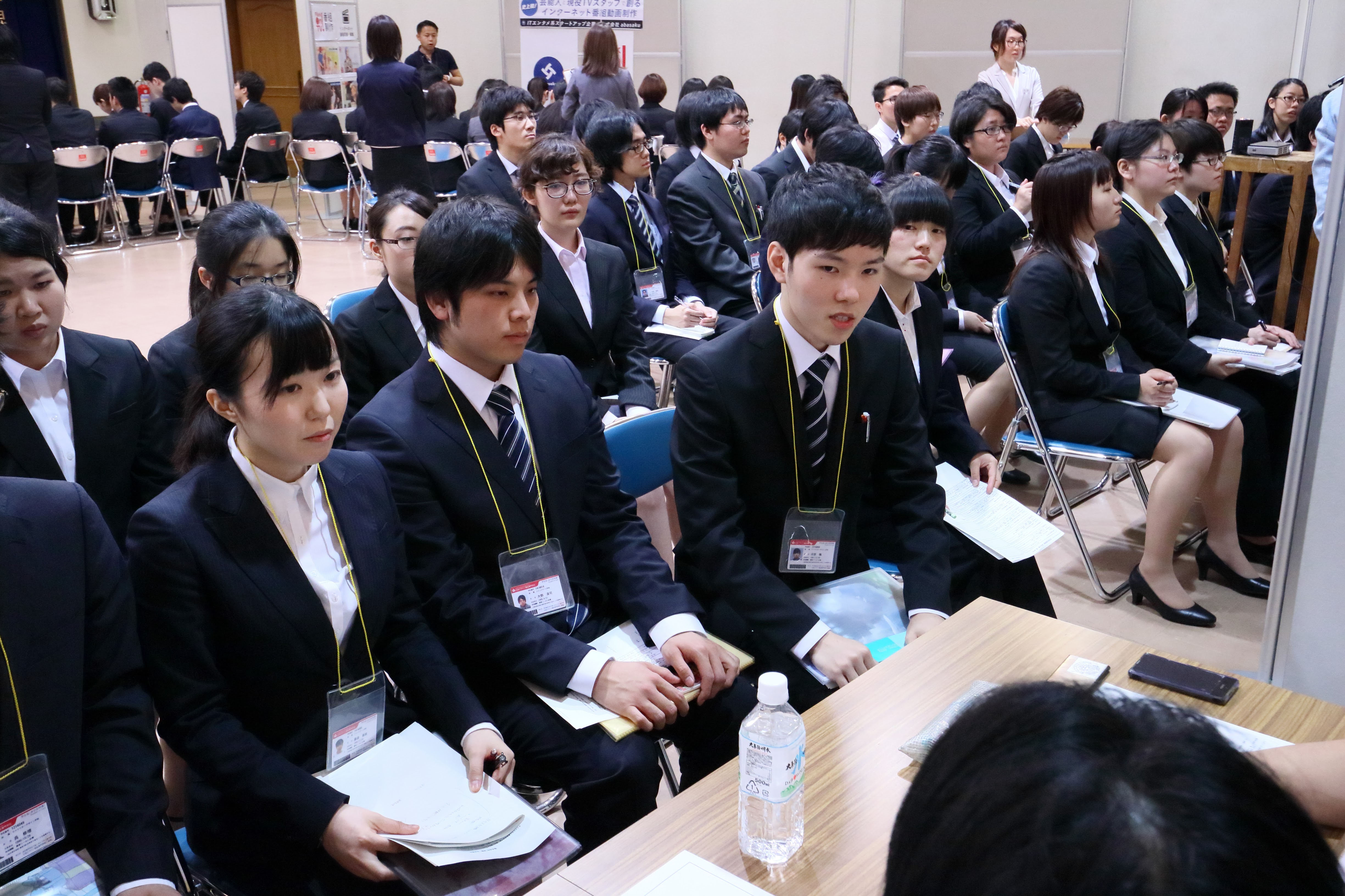 公的認可の「無料職業紹介所」による手厚い就職サポート